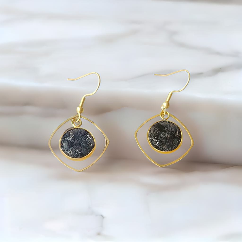 MIRA SQUARE EARRINGS